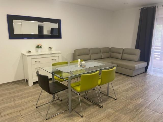 Radzyń Yacht Club Apartamenty מראה חיצוני תמונה